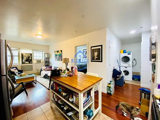 Rented by Blue Egg Realty Corp | media 27