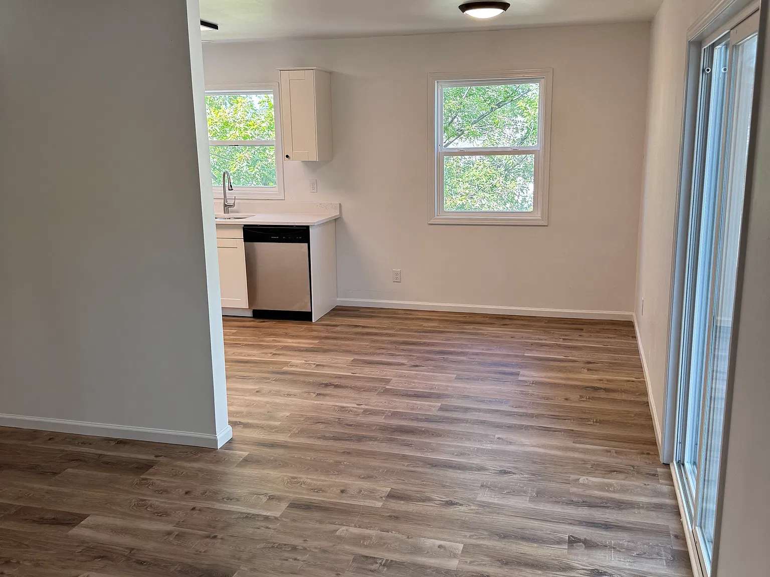 200 S Van Buren Ave — Photo 2
