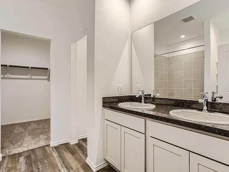 5703 Redstone Gardens Dr — Photo 14