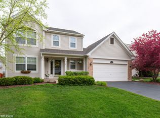 10488 Oxford Dr, Huntley, IL 60142