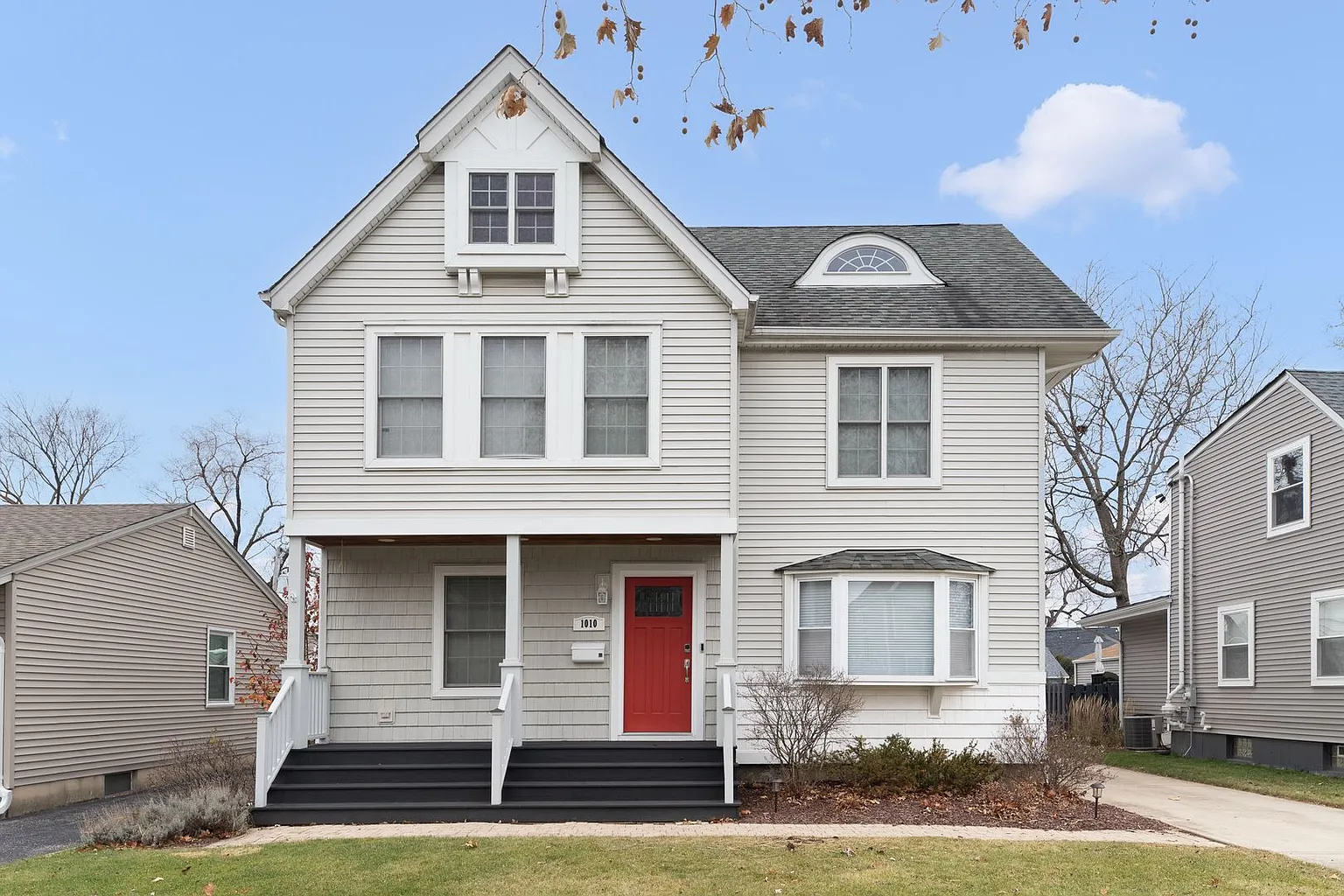 1010 S Swain Ave photo 1