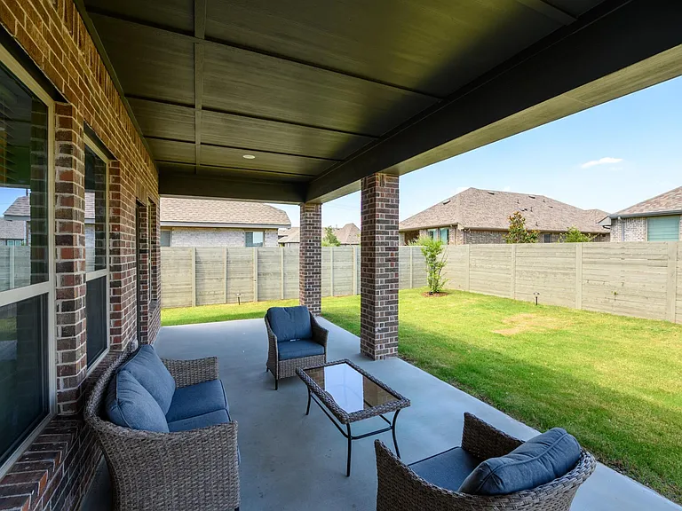 1604 Moss Trail Ct — Photo 27