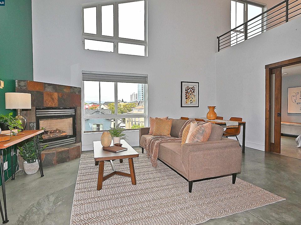 1st image of 675 8th St APT 15