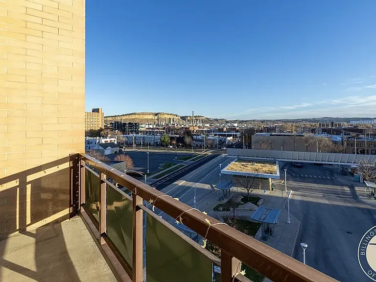 300 N 25th St #401 — Photo 17