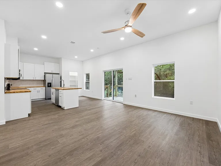 26 Wood Glen Dr — Photo 14