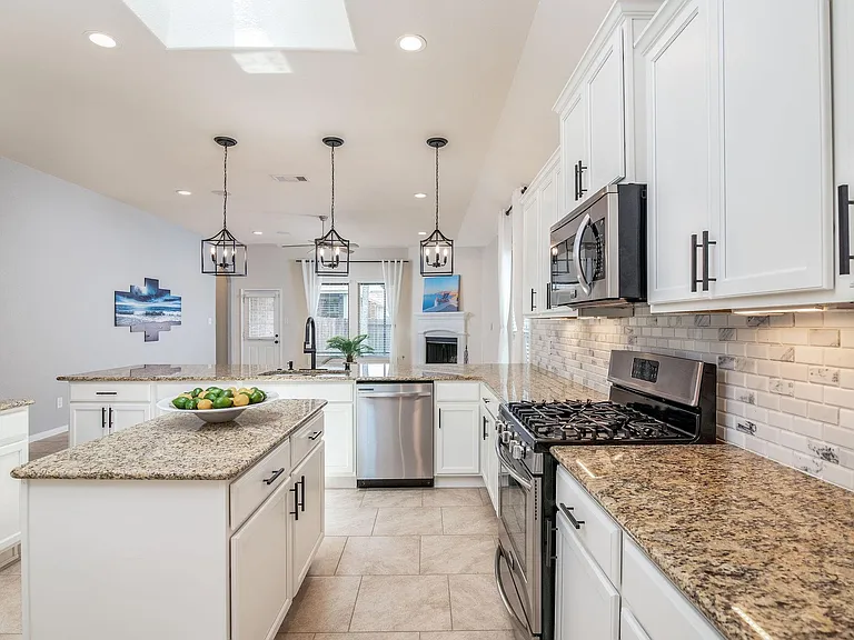 14014 Sand Ridge Xing — Photo 14