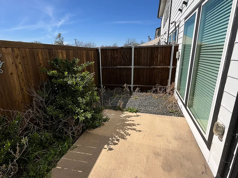2112 Shea Rd #203 — Photo 8