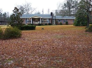 135 Ridge Rd, Seale, AL 36875