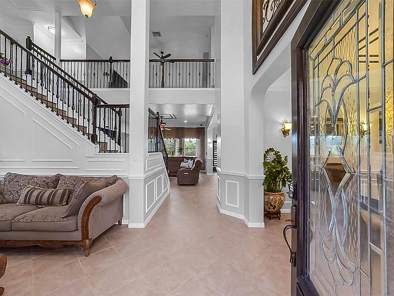 4th image of 2103 Winebrook Court