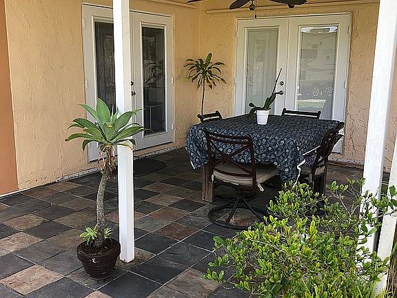 Covered rear patio