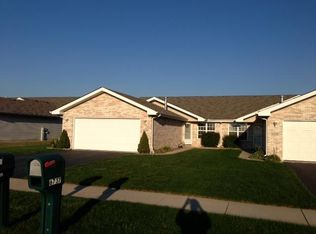 6733 Falcon Dr, Schererville, IN 46375