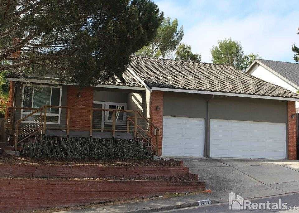 1st image of 311 S Ellsworth Ave