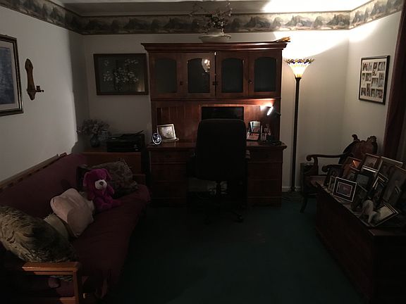 5th image of 16 Laurel Ln #L-0150
