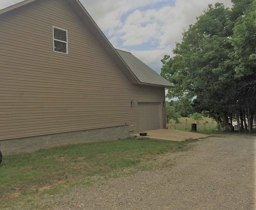 2nd image of 1280 Bonetown Rd