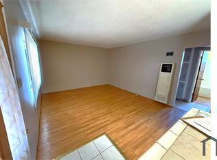 1660 Park Ave APT 1, Long Beach, CA 90815