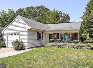 204 Lexington Dr, Little Egg Harbor, NJ 08087