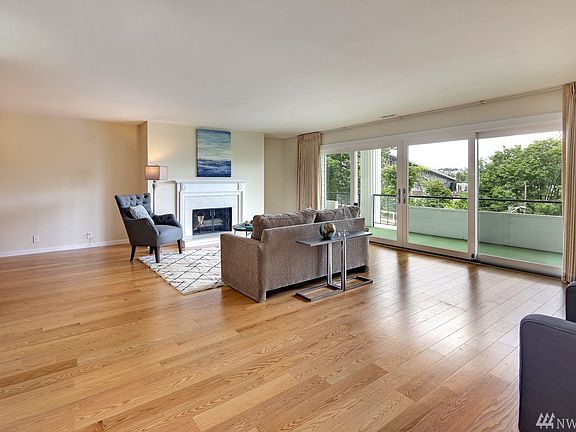4th image of 2565 Dexter Ave N APT 103
