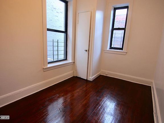 3rd image of 1854 A C Powell Blvd APT 7C