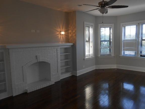 3rd image of 2209 W Foster Ave #2B