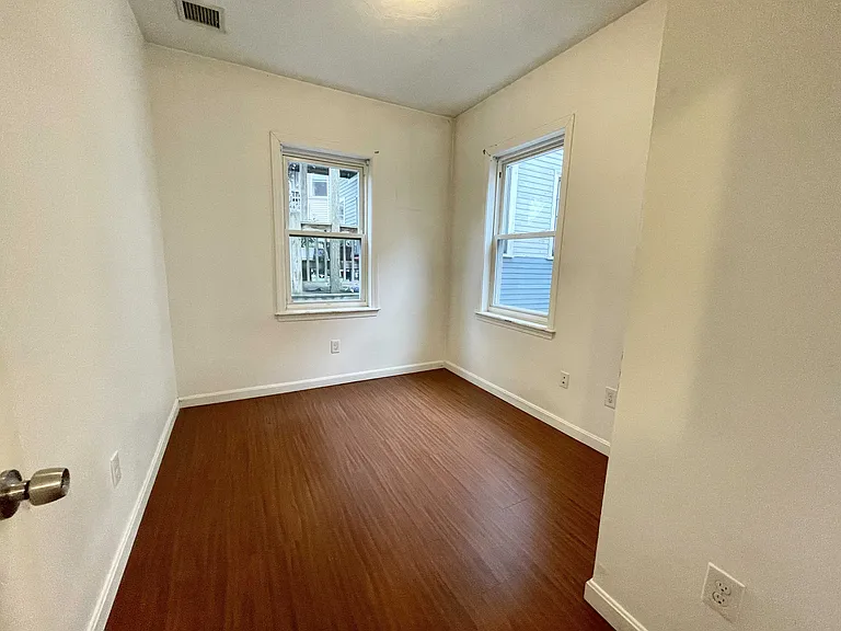 93A Hillside St — Photo 19