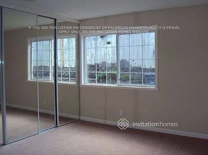 165 Bluebird Ct — Photo 6