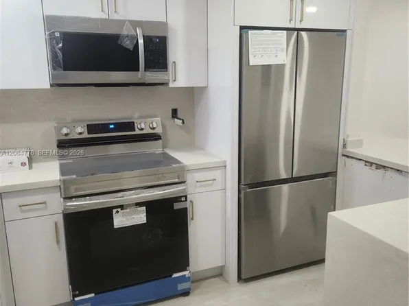2781 N Pine Island Rd, Fort Lauderdale, FL 33322