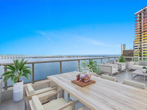 4th image of 1541 Brickell Ave APT C1607