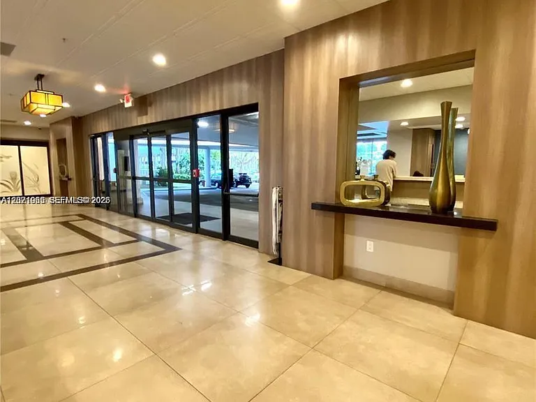 3701 N Country Club Dr #1002 — Photo 35