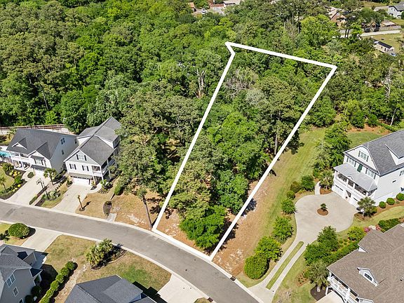 3rd image of 1716 Tall Mast Court LOT 20