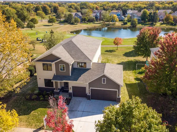 393 Torrey Pines Way, Vernon Hills, IL 60061