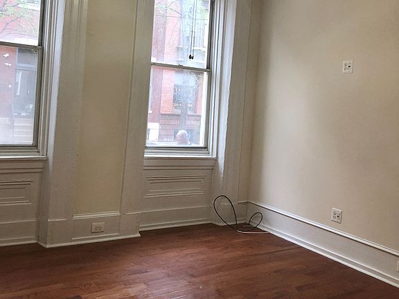Unit 1F Studio $1195 For a Oct move in.