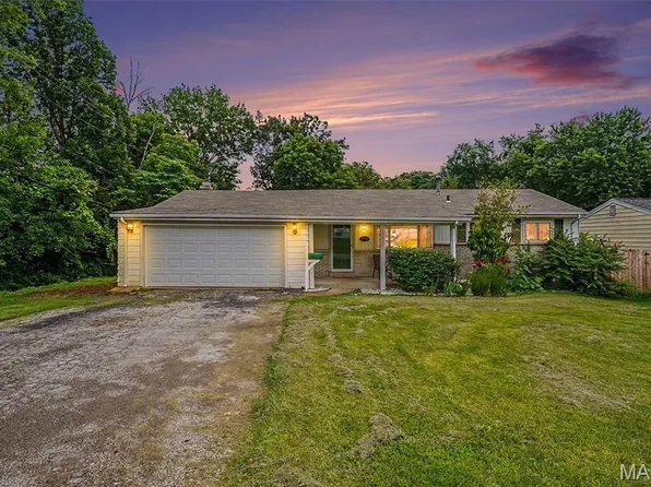 7800 Benmore St, Saint Louis, MO 63123