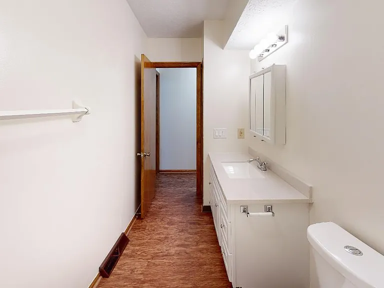 5483 Archway Dr — Photo 12