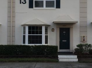 10347 Carrollwood Ln, Tampa, FL 33618