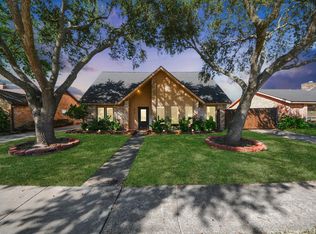 10119 Sageglow Dr, Houston, TX 77089