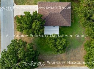 200 Oregon Ave, Azle, TX 76020