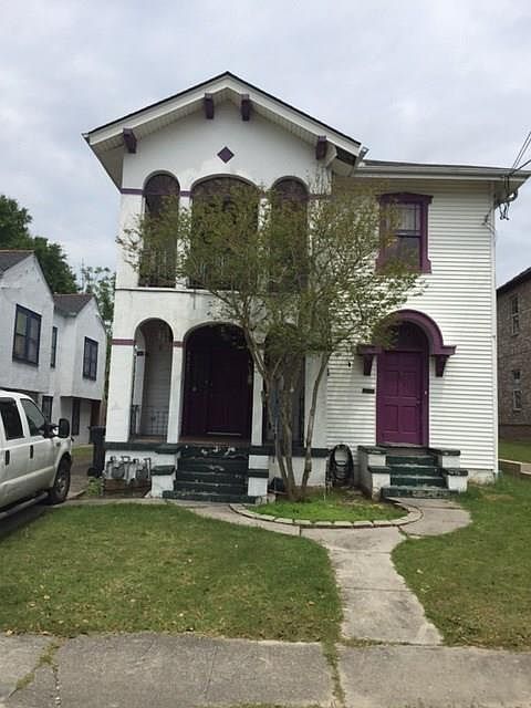 1st image of 4407-09 Fontainebleau Dr
