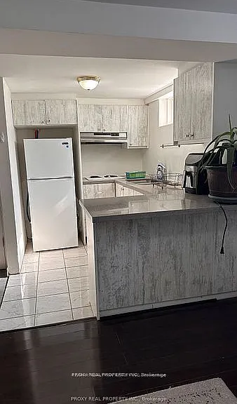 345 Taylor Mills Dr N #BASEMENT — Photo 1