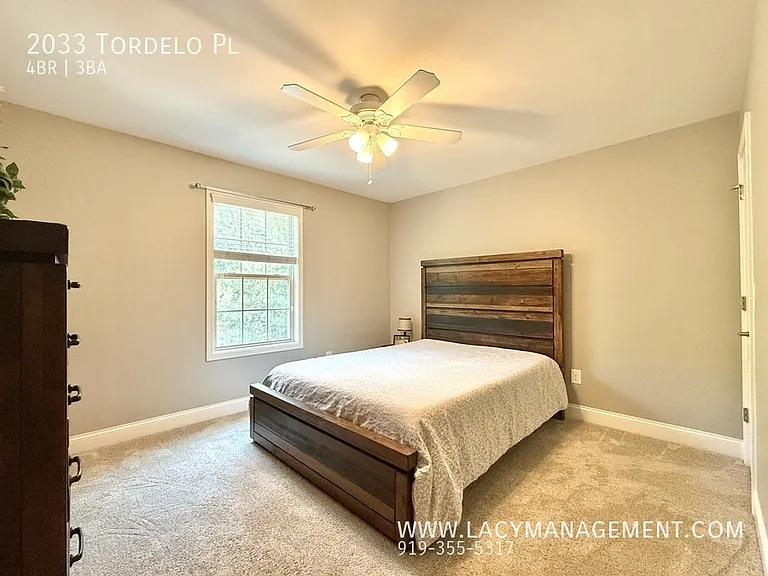 2033 Tordelo Pl — Photo 16