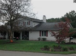 8854 1st St NE, Mineral City, OH 44656
