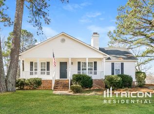 1004 Spruce Dr, Zebulon, NC 27597