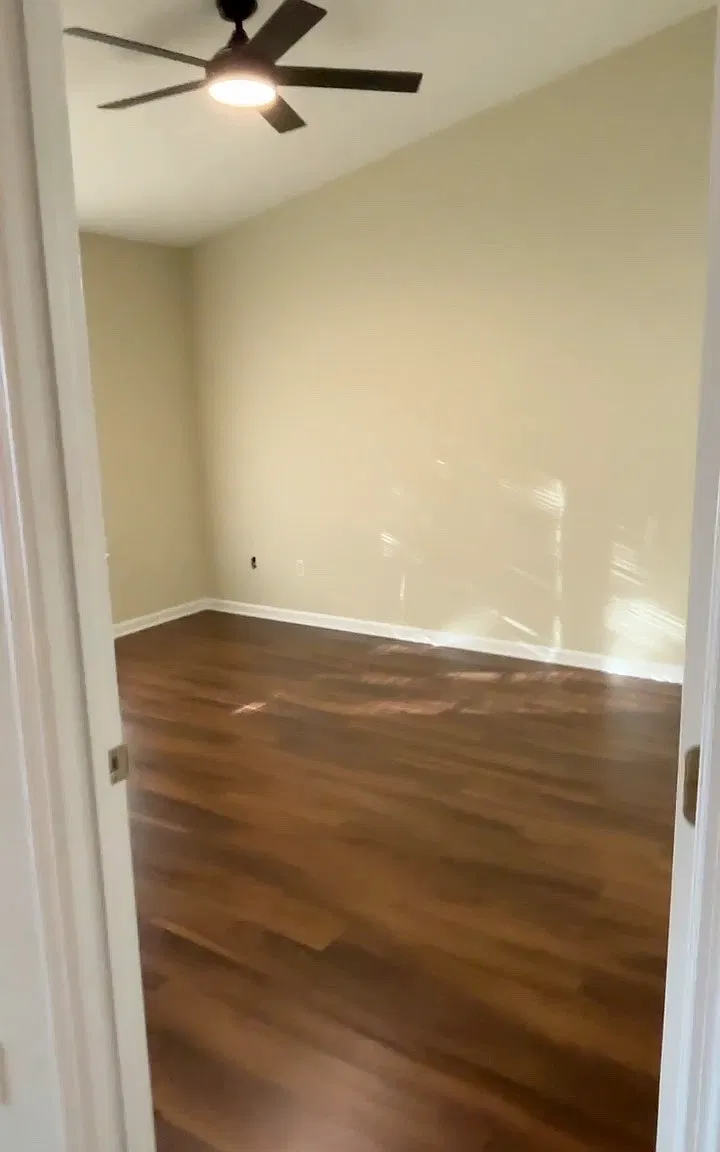 2 bed, 1086 sqft, $2,450 — Photo 4