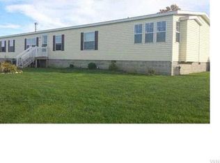 1711 Green Rd, Freedom, NY 14065