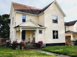 457 W State St, Newcomerstown, OH 43832