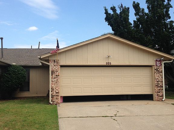Great 2 car garage