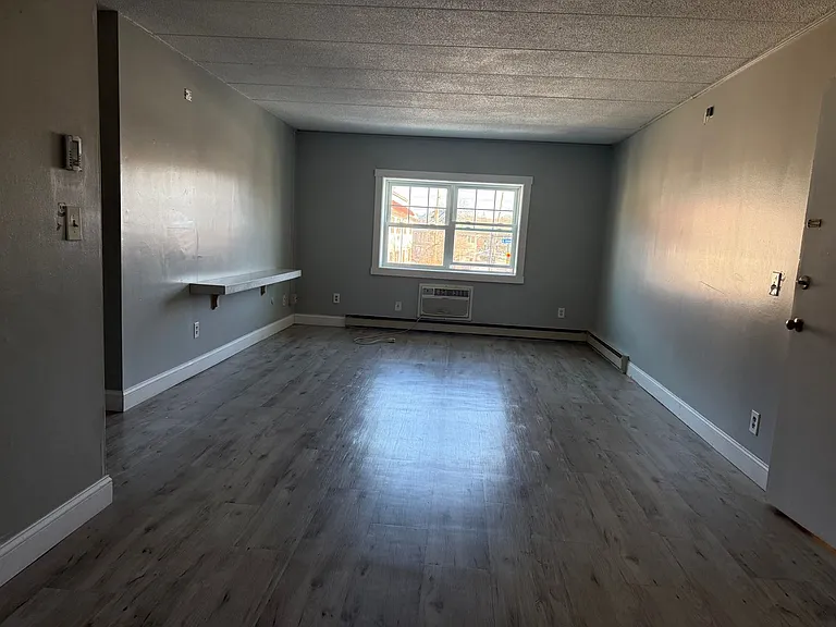 Union Court Apartments — Photo 3