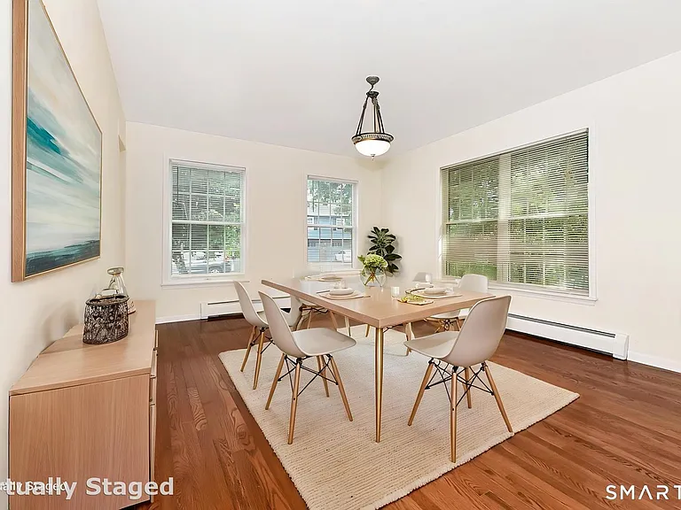 5 Moody Ave — Photo 11