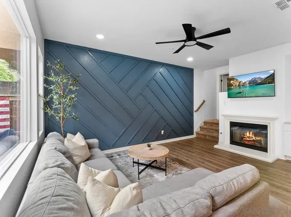 1334 Sky Ridge Ct, San Marcos, CA 92078