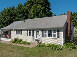 5 Nevens Cir, Rockland, MA 02370