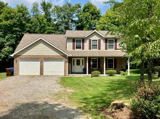 2557 Reed St, Lower Burrell, PA 15068